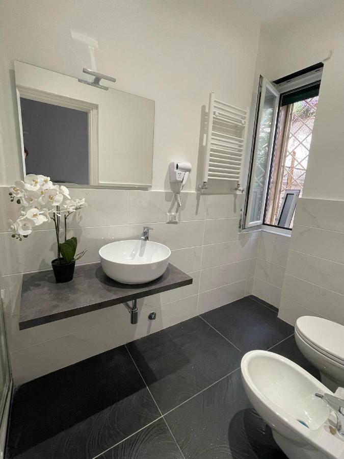 Vomero Suite And Deluxe Room B&B Napoli Nápoles Exterior foto