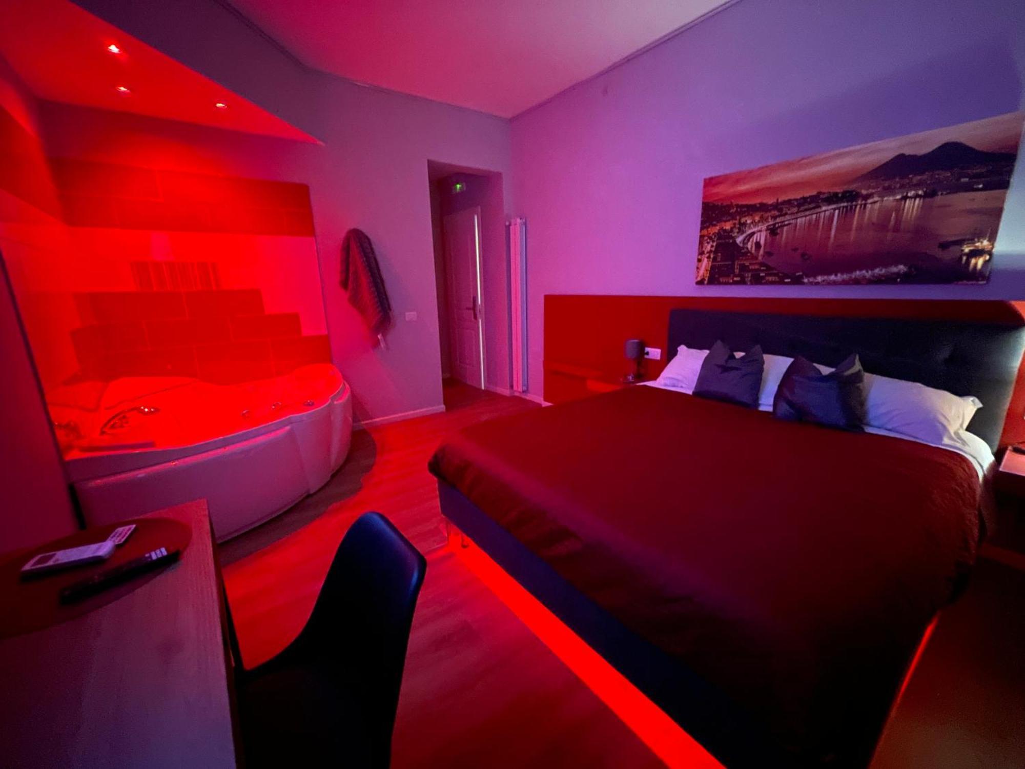 Vomero Suite And Deluxe Room B&B Napoli Nápoles Exterior foto